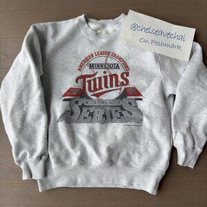Vintage 1987 Minnesota Twins Baseball World Series Crewneck Sweatshirt, MLB Tee